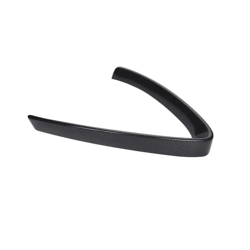 

Suitable for α coefficient Romeo Stelvio carbon fiber medium mesh V-shaped trim front bar medium mesh exterior modification