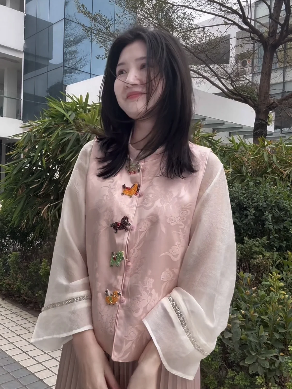 chaqueta-corta-de-primavera-con-bordado-colorido-y-diseno-de-botones-estilo-ceco-para-mujer-multicapa-nueva-tendencia-n