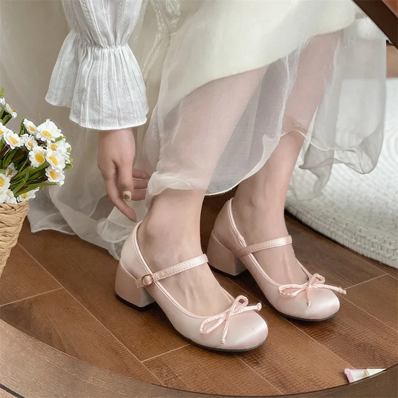 

Women Ballet Pumps Lolita Mary Jane Ladies Chunky Heel Bow-knot Shallow Sandals Female Cute Sweet Round Toe College Girl Shoes