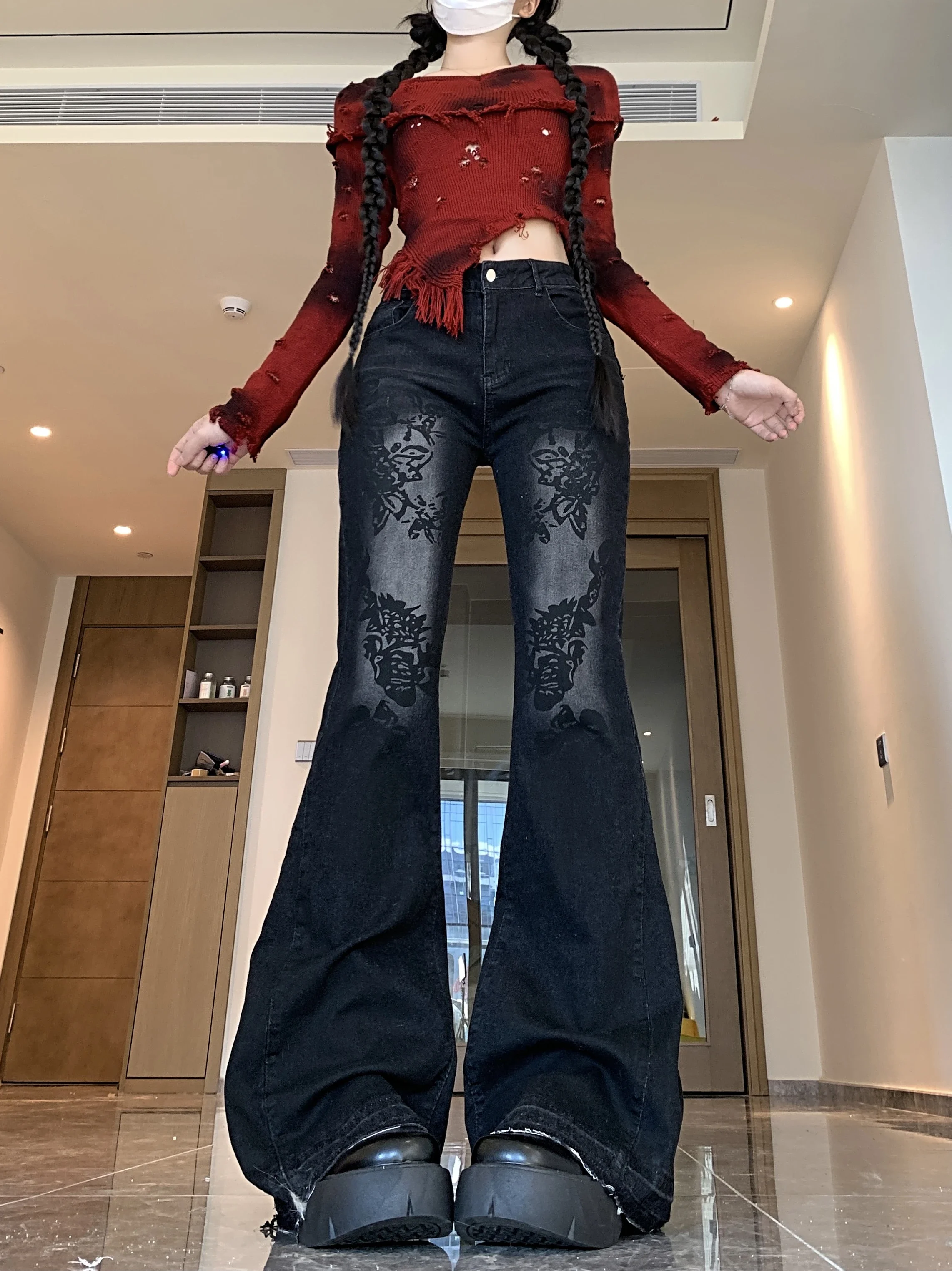 Jeans queimados finos de cintura baixa lavados com estampa de plantas europeias e americanas na moda