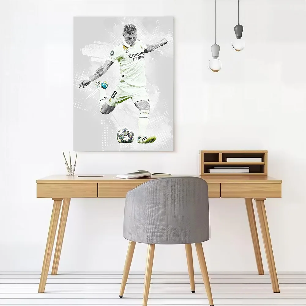 Toni Kroos Canvas Poster Customizable Printed Canvas Painting Wall Art for Fans Room Decoration Aesthetic Wand Deko Pictures