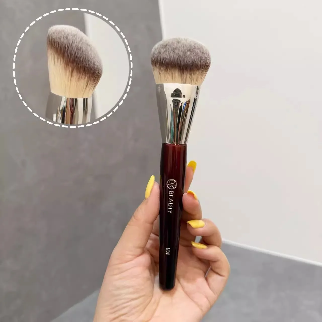Bk101 Contoured Foundation Brush BkA507 BkA506 Bk208 Makeup Brush Face Brush Liquid Cream Foundation Bronzer Blush Highlighter