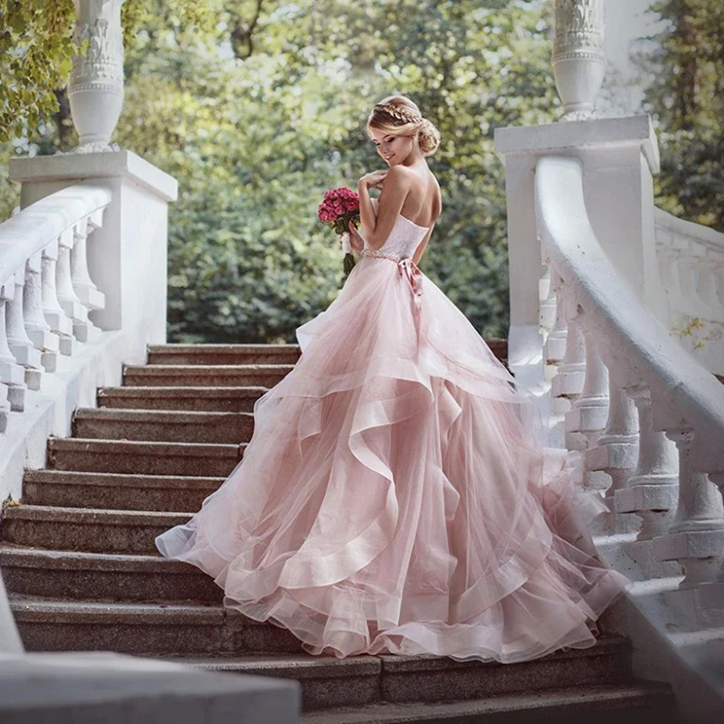 Sweetheart powder blusher Pink Wedding Dress Strapless Hard Yarn Bridal Dress Luxury Layered Princess Bridal Prom Dress 2026