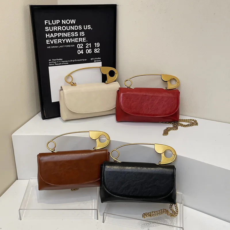 

2025 New Korean Style Pin Bag Large Capacity Crossbody/Shoulder Purse Trendy Chain Strap Handbag Fashionable Daily Bag for Women
