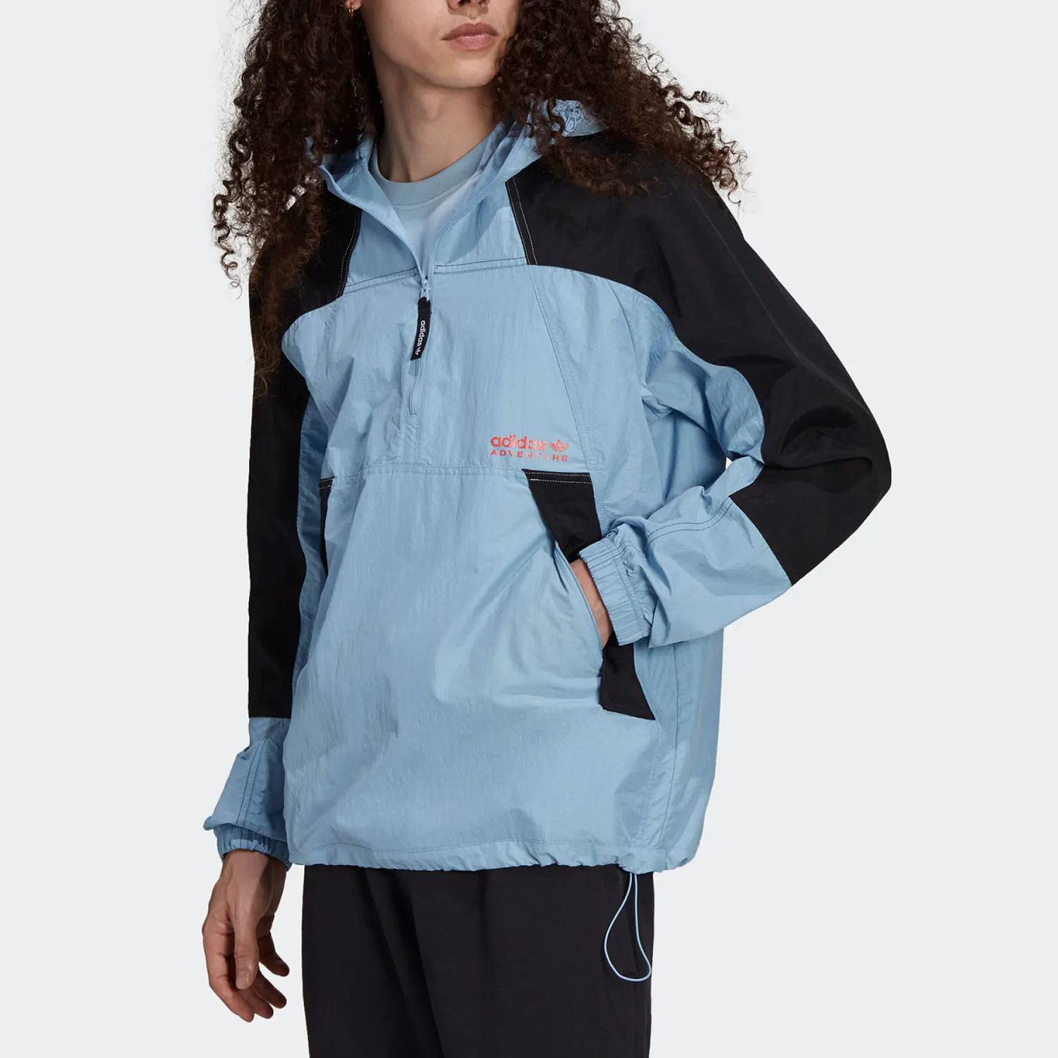 

Официальная мужская повседневная спортивная куртка Adidas из натуральной ветровки H09103