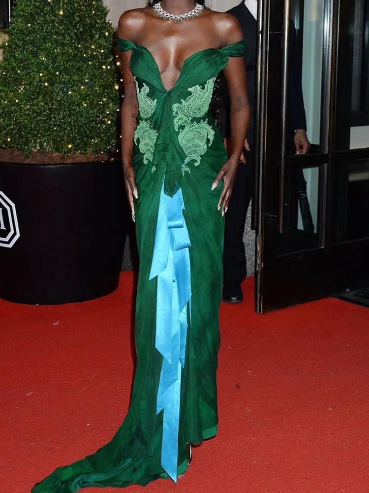 Elegante escote en V profundo verde sin mangas acanalado delgado vestidos de noche formales vestido de celebridad personalizado