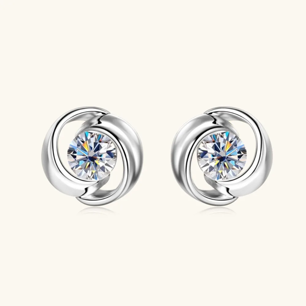 LinkerLove Moissanite Circle Stud Earrings for Woman S925 Sterling Silver Diamond Hug Earrings Party Gold Plated Fine Jewelry