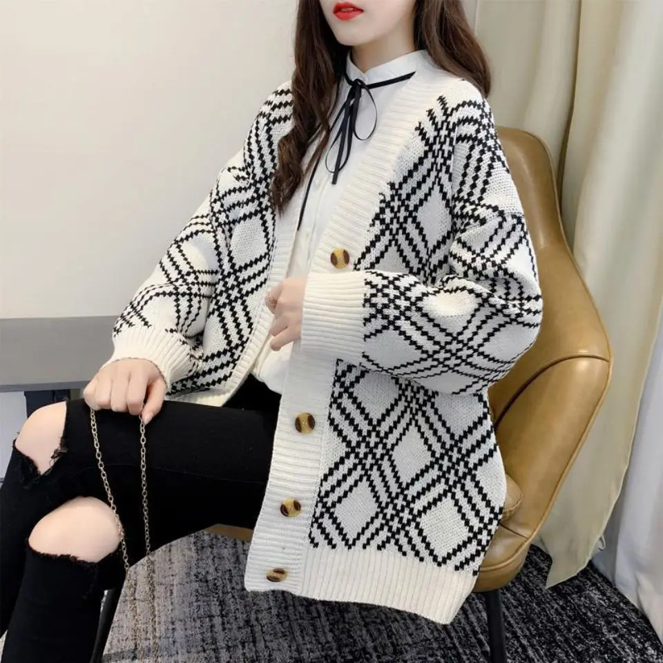 Checkered Striped Multifunctional Sweater Women's Spring and Autumn New Korean Version Loose and Fresh Knitted Cardigan