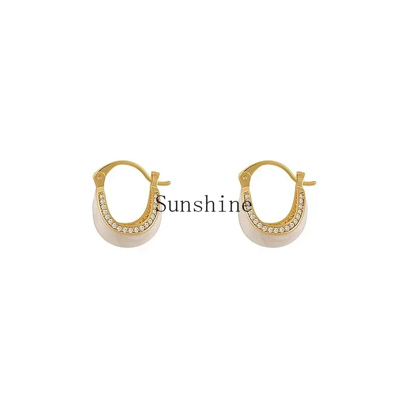 

Ear buckle new French retro temperament earrings light luxury niche high-end earrings women