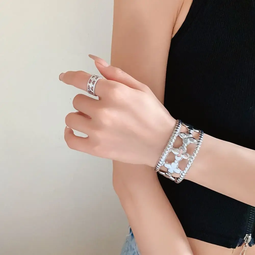 Exquisite Flower Cuff Bangle Gold/silver Clover Shaped Hollow Flower Bangle Wide Cuff Casting Technique Open Bracelet Party