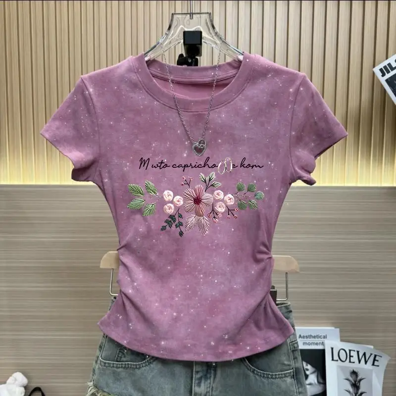 

American retro tie-dyed pleated short-sleeved T-shirt women's summer new design sense slim and slim short Joker casual top.