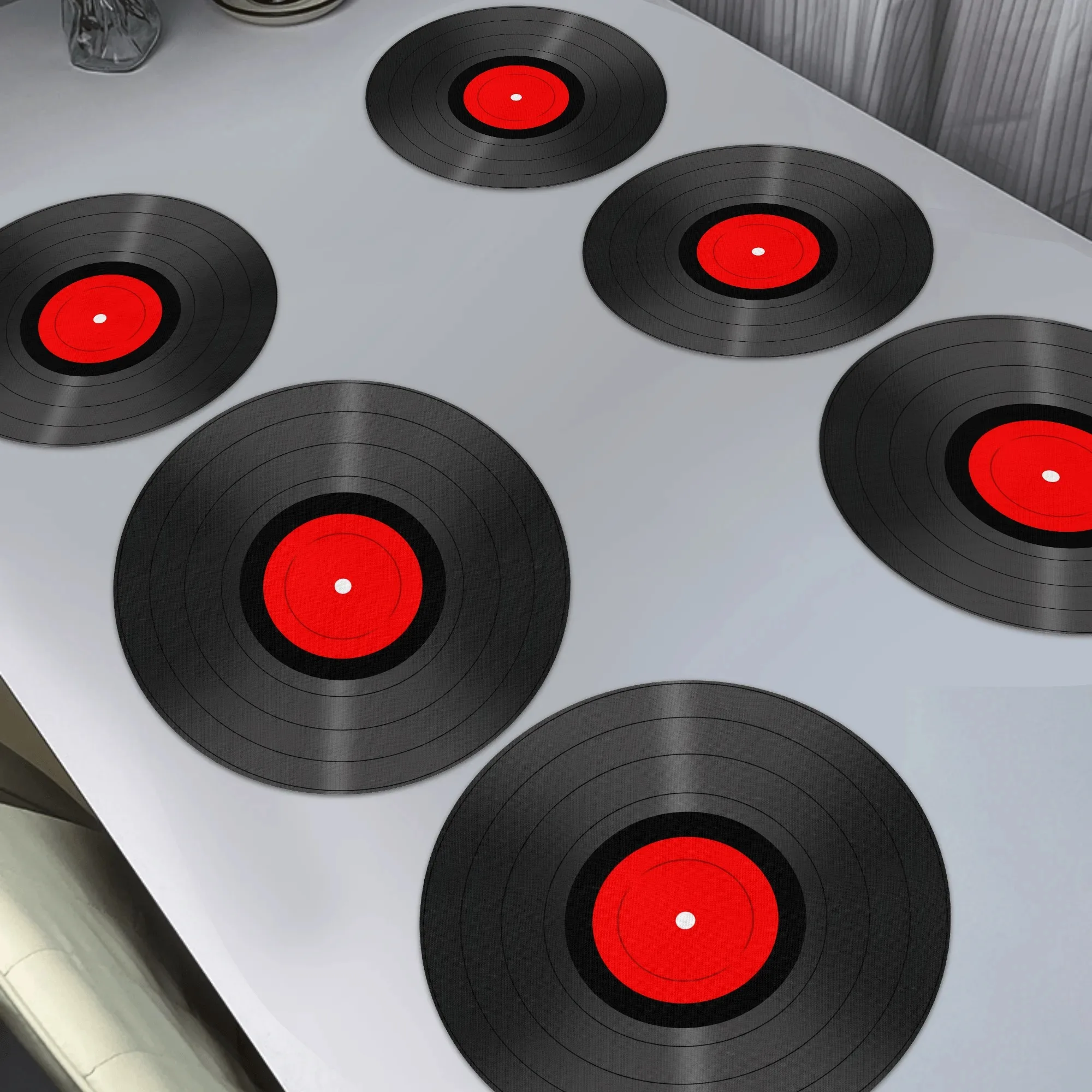 VIKAMA 6-teiliges rundes Tischset mit Vinyl-Schallplattenmuster, leicht zu reinigen, für den täglichen Esszimmer, Restaurant, Küche, Tischdekoration