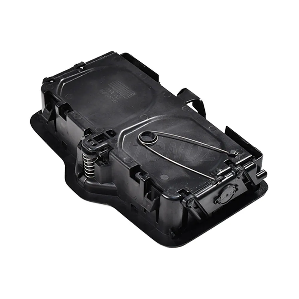 車のリアアームレストカップホルダー 4M0885995A4PK アウディ A3 Q2 Q3