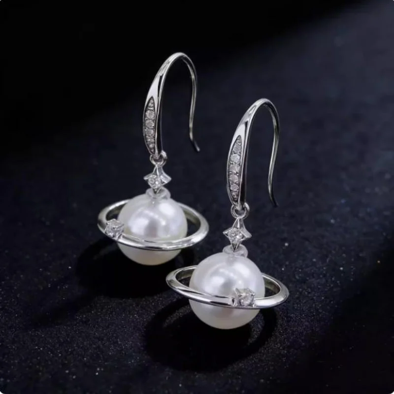 Exquisite natural AAA+8-9mm South Sea round white pearl earrings in 14k gold