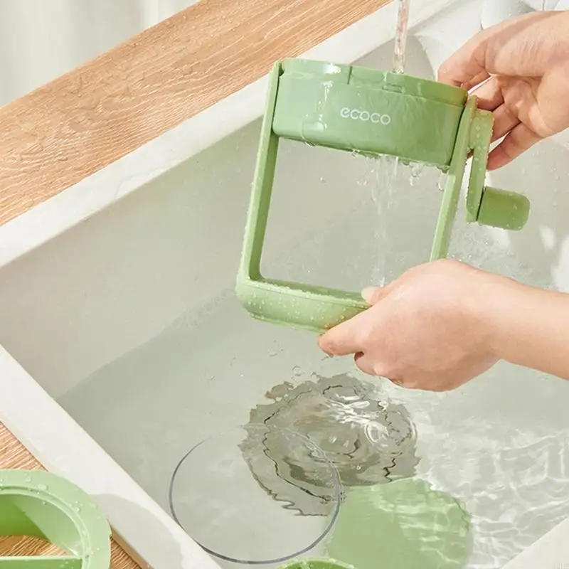 Hand Crank Plastic ice machine Perfect For Outdoor Picnics And Parties 