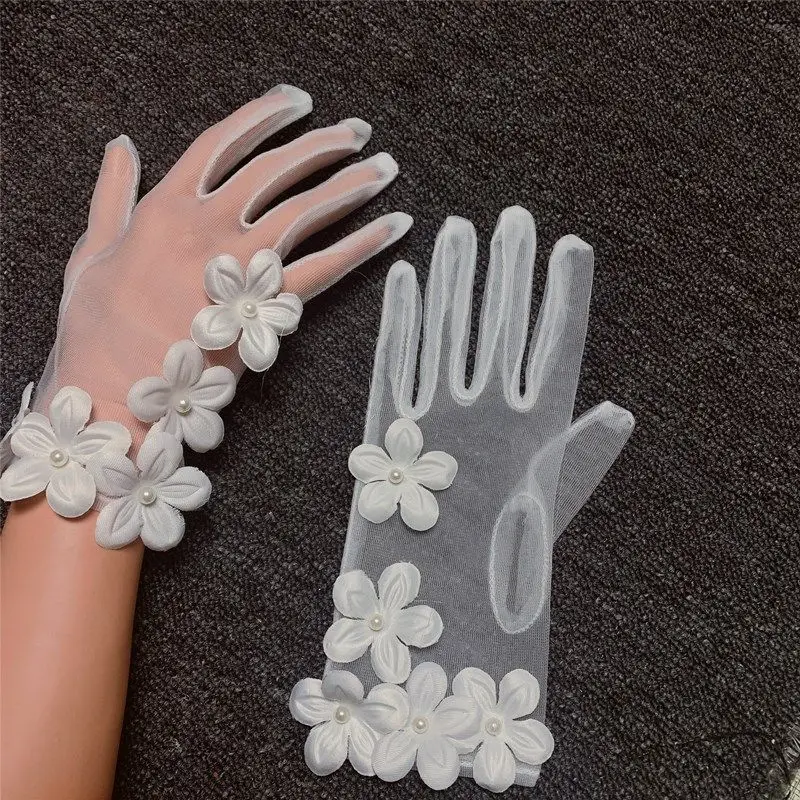 Korean Simple Short White Transparent Mesh Flower Pearl Wedding Dresses Gloves For Bride Evening Parties etiquette Accessories image 2