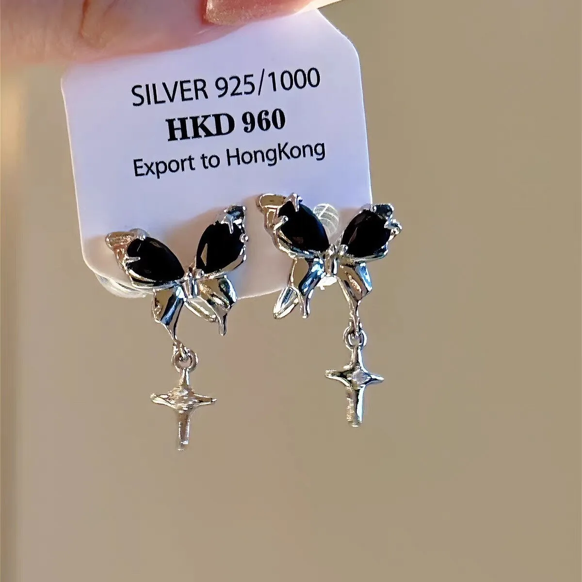 Versatile Circle Earrings Women Premium Metal Hoops Minimalist Design Shiny Studs Office to Evening Jewelry Gifts