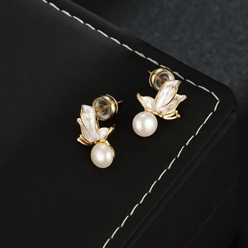 Elegant Butterfly Natural Freshwater Pearl 14K Gold Filled Female Stud Earrings Promotion Gifts Anti Allergy