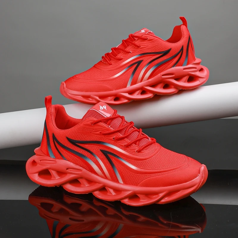 أحذية رجالية للفصول الأربعة 2025 أحذية رياضية جديدة شبكية قابلة للتنفس ونعل سميك للشباب أحذية ركض غير رسمية متعددة الاستخدامات