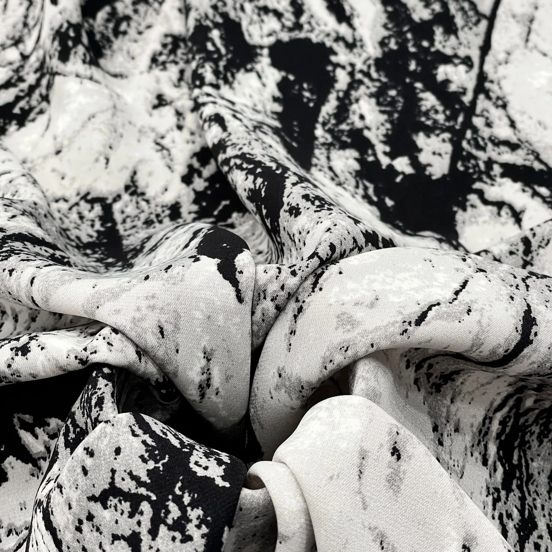 Abstract Bding Ink …