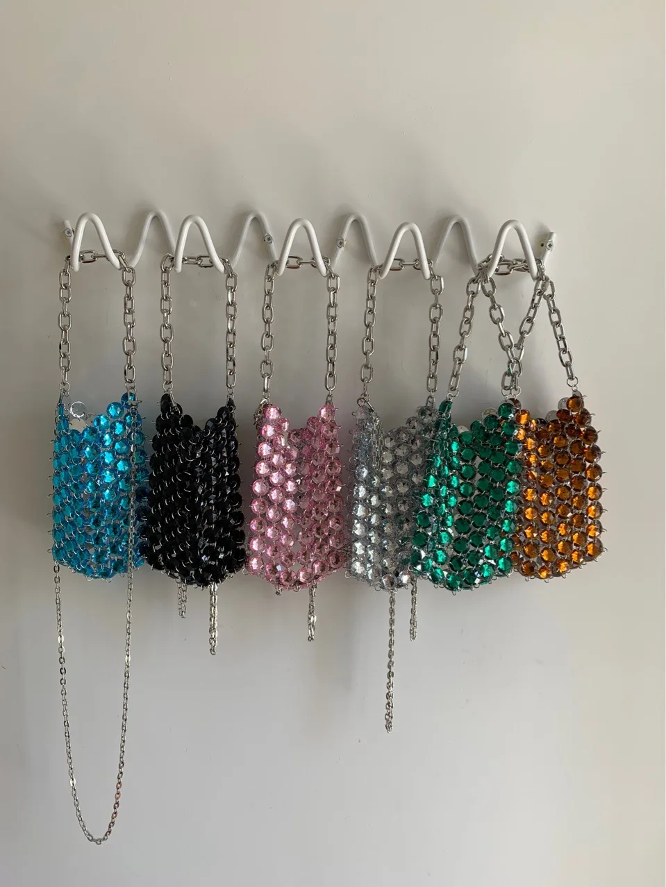 

Spring Summer Woven Crystal Bag For Women French Fashion Handmade Beading Candy Colored Hollow Out Chain Mini Crossbody Bags