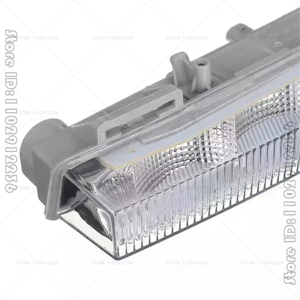 for Mercedes Benz 2012-2015 W166 X204 ML350/500/550/63 AMG, GLK250/350 Daytime Running Light DRL Fog Lamp 2049065401 2049065501 view 5