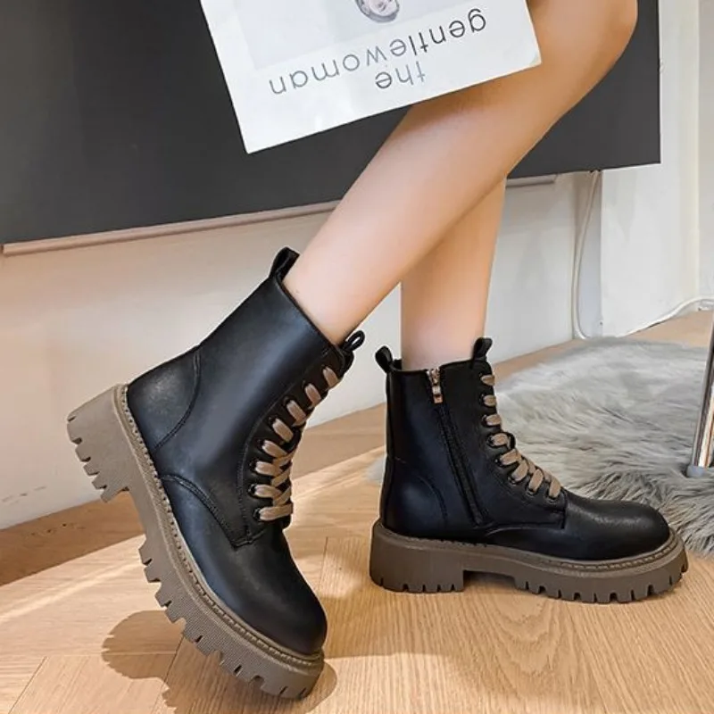 Leather Snow Boots Female 2024 New Plush Thickened Cotton Women's Shoes High Winter Warm Short Boots Warm Non-slip Boots Women