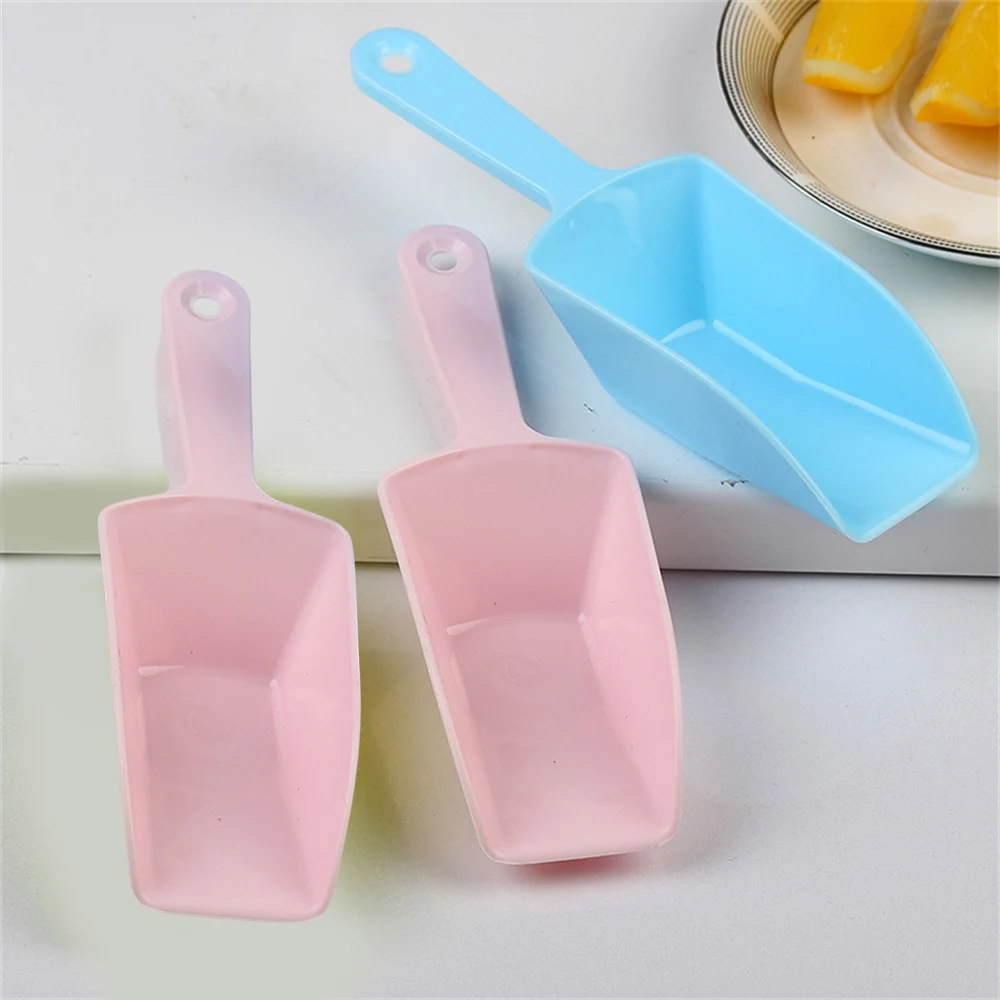 Plastic Multi-purpose Shovel Suspension Design Easy To Use 4 Options Available Kitchen Tools Kitchen Tool Shovel Space Saving