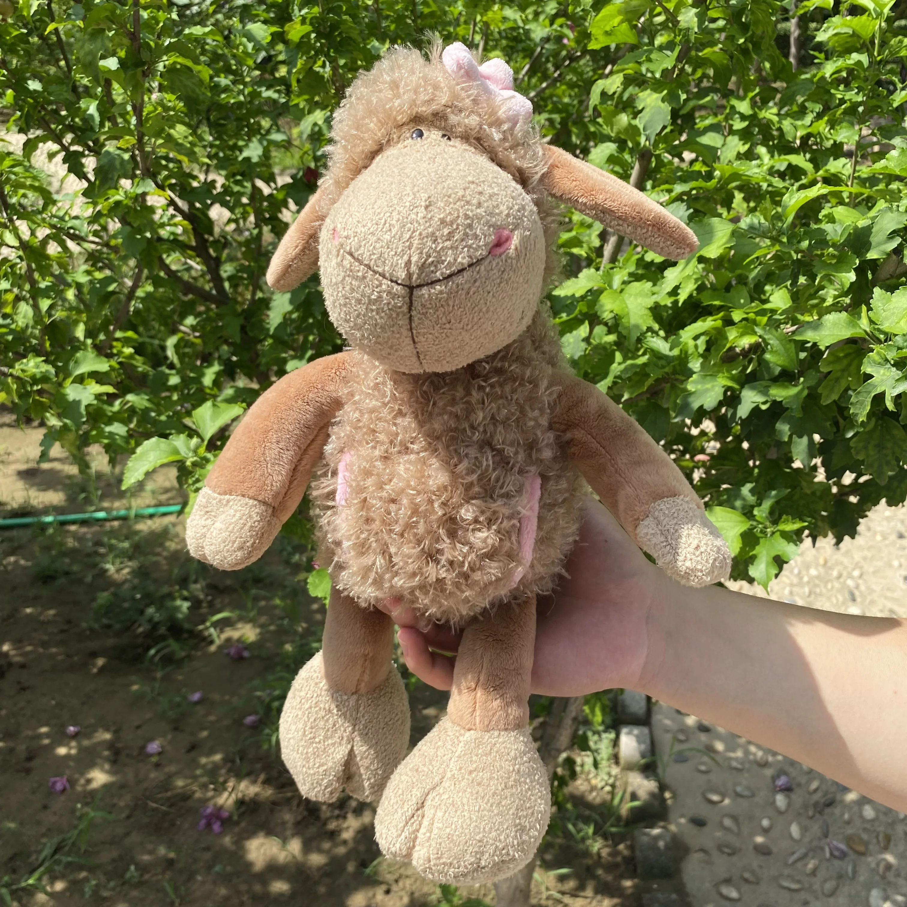 Poupées bébé mouton Kawaii marron, peluches animaux mignons, jouets doux pour enfants, cadeaux d'anniversaire et de Noël, 25-35cm