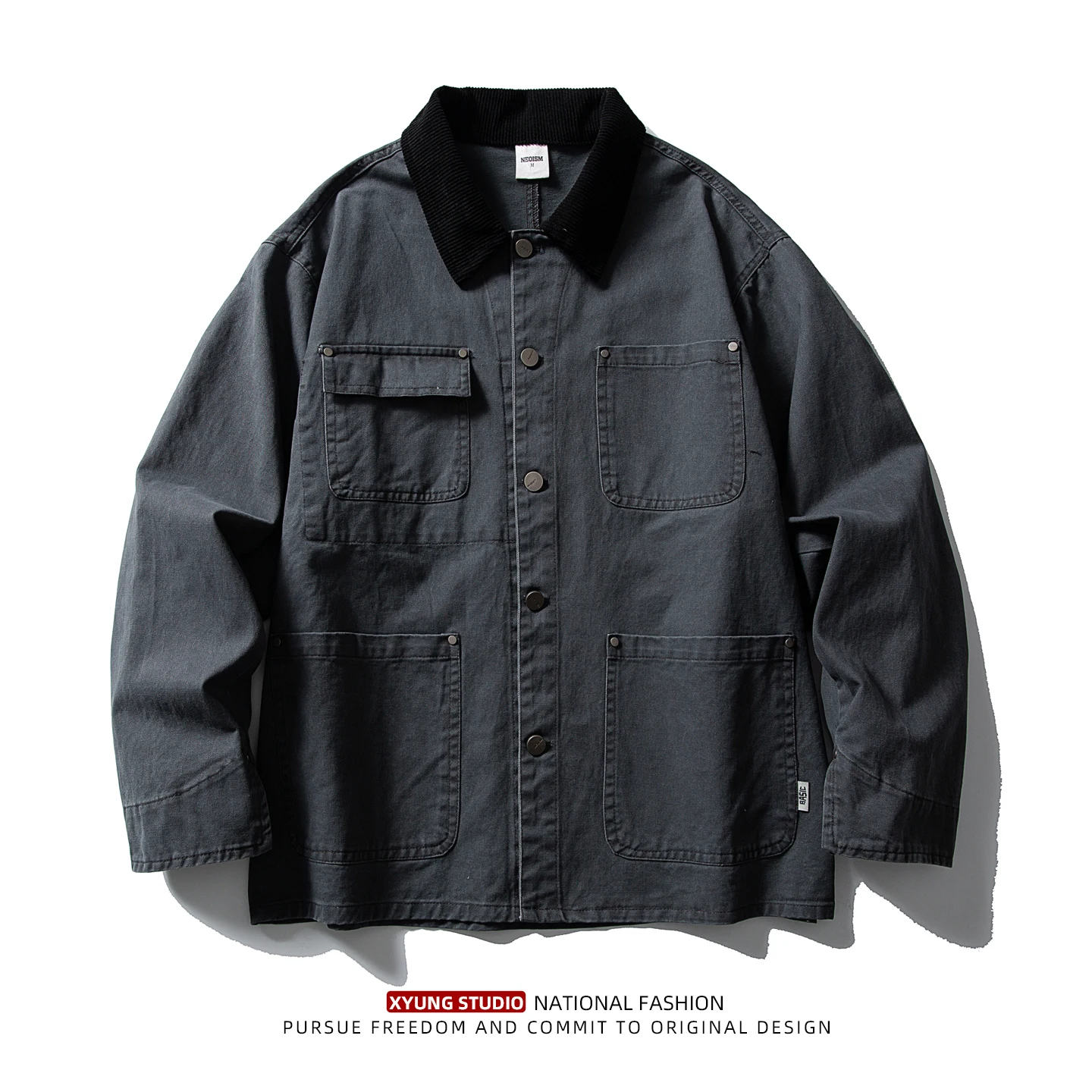 

Мужская свободная хлопковая куртка ранней осени с воротником-стойкой и несколькими кетами в стиле ретро, длинная застежка на пуговицы чистого цвета