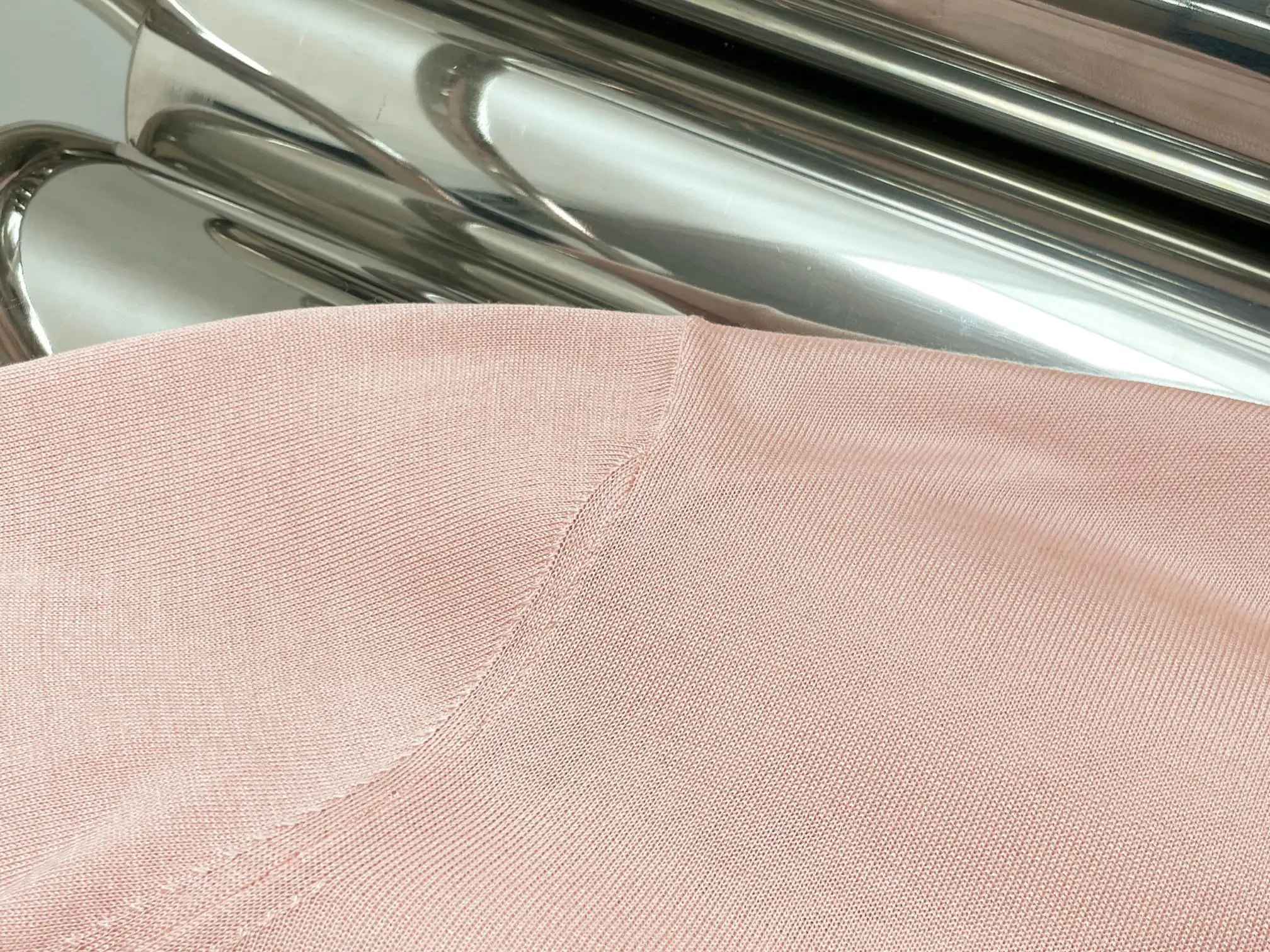 Slimming Versatile Long Sleeve round Neck Knitted Logo Print Women's Top Fashionable Commute Style Knitwear Casual Loose Fit