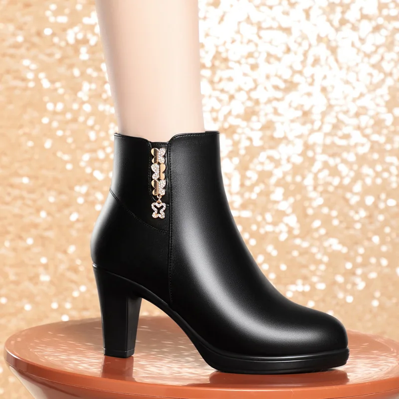 6cm 7.5cm British Style Elegant Soft Leather Boots Women\'s Block Med heels Shoes 2025 Winter Black Warm Short Fur Ankle Boots
