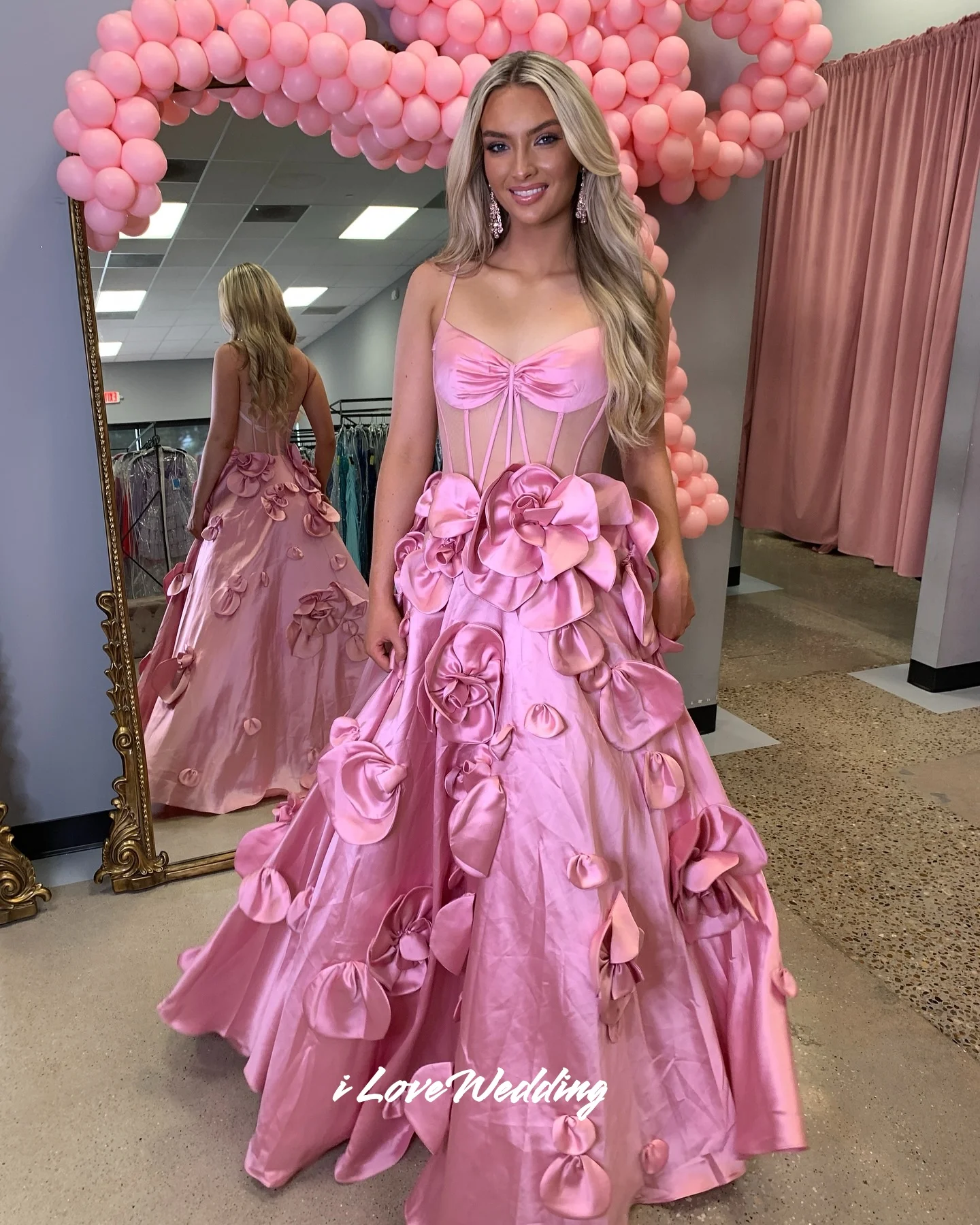 

Розовое платье для выпускного вечера на тонких бретельках с v-образным вырезом без рукавов и 3D-цветком, плиссированное платье женское вечернее Customiz