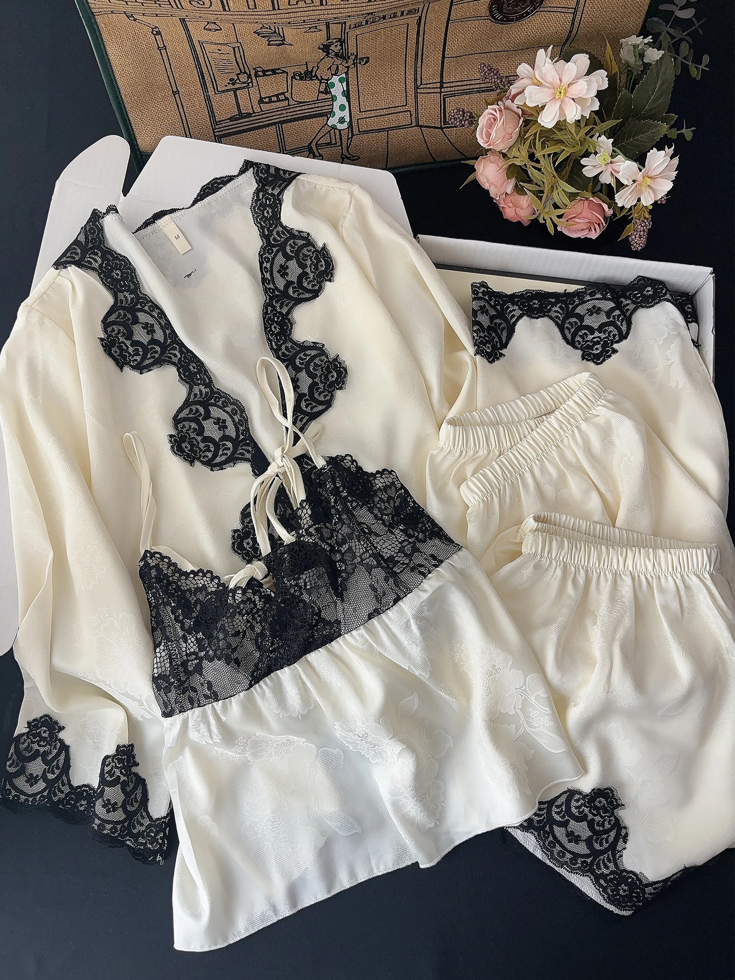 2025 summer new lace ice silk sexy suspender cardigan pajamas women's four-piece casual comfortable homewear