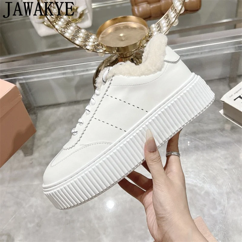 Old Designer Thick Bottom Lace Up Causal Flat Shoes Women Wool lining Fashion Sneakers Shoes Winter Warm Trainers Shoes Woman