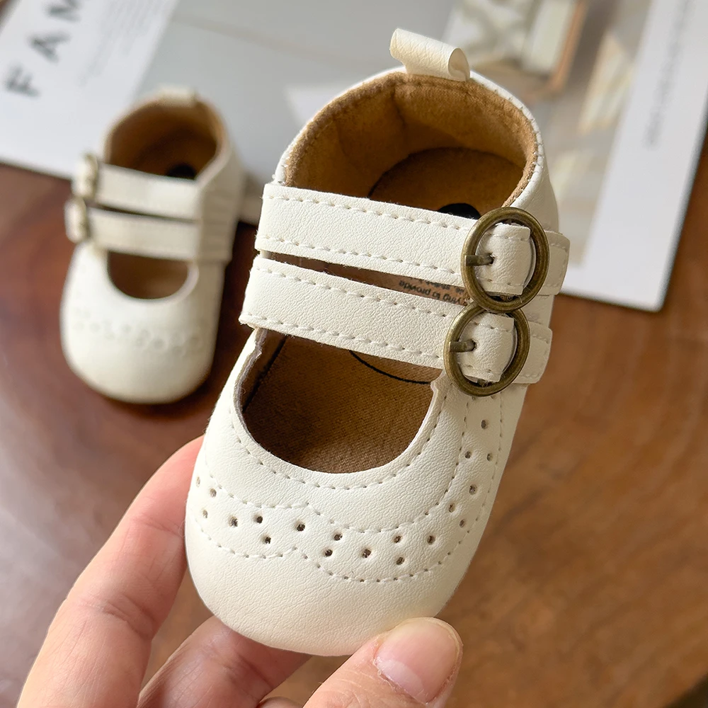 Sandalo primaverile ed estivo per bambini ragazze e ragazzi 0-18 mesi scarpe da primo passo Casual Walking Hollow traspirante Fanshion antiscivolo