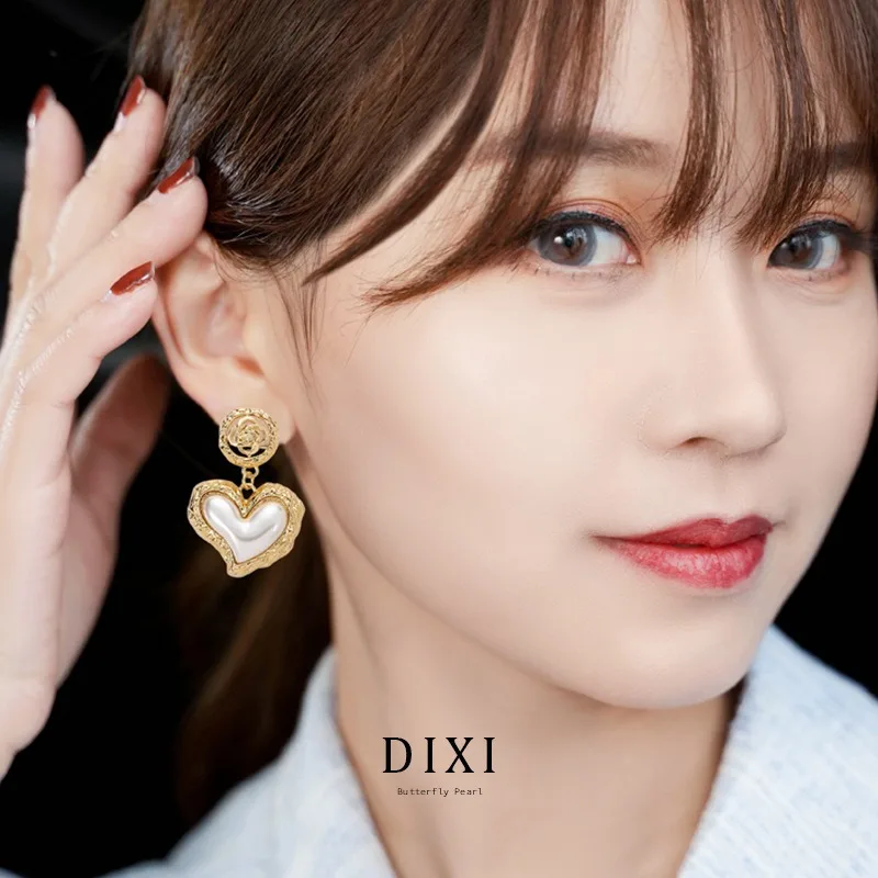 

1029 Dixi Brand Original Korean Version Fashion Earrings Simple Heavy Industry Phnom Penh Love Pearl Pendant Earrings