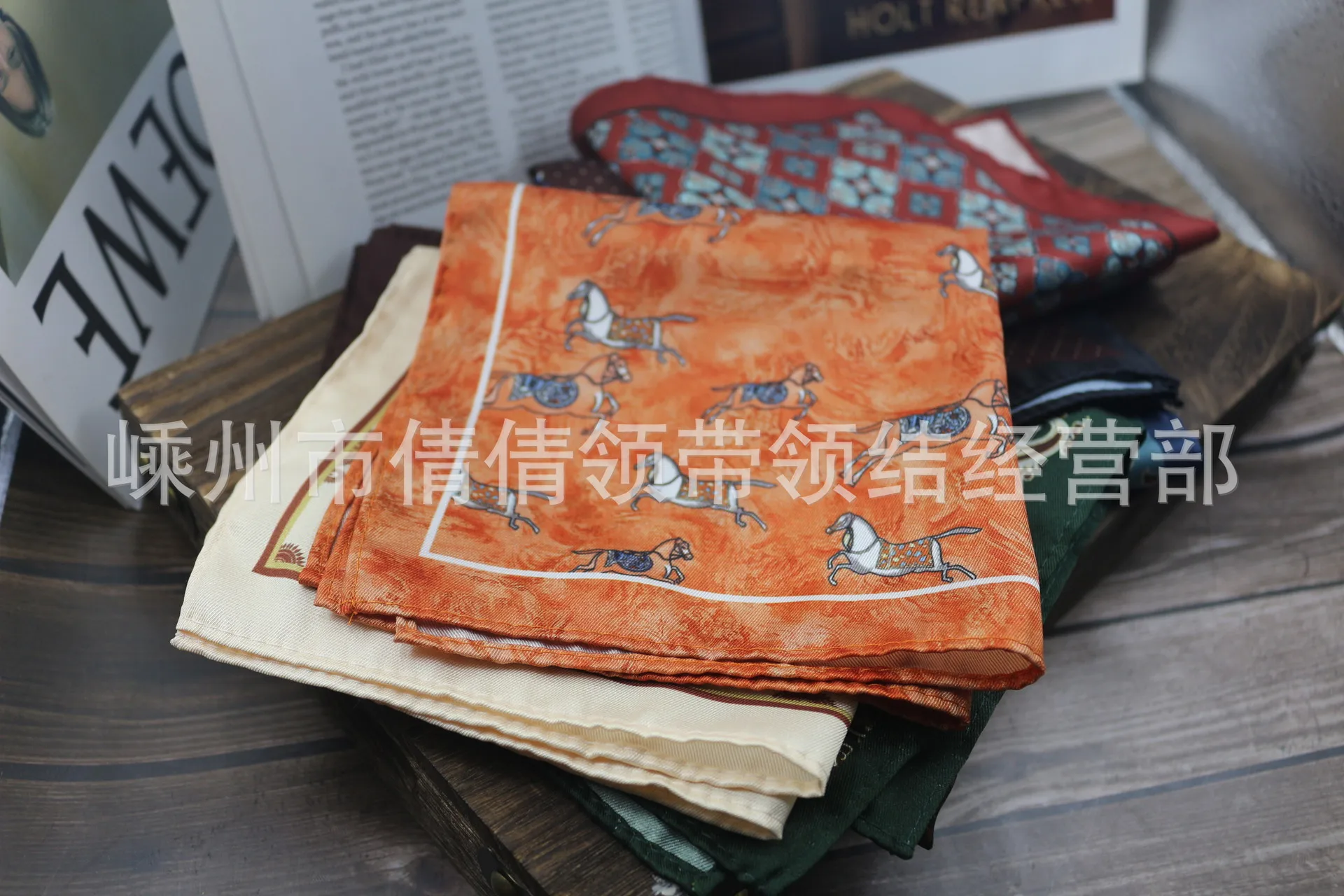 Vintage Print Pocket Square Men's Formal Handkerchief for Suit Tuxedo & Business Wear Elegant Orange Patterned Chest Scarf