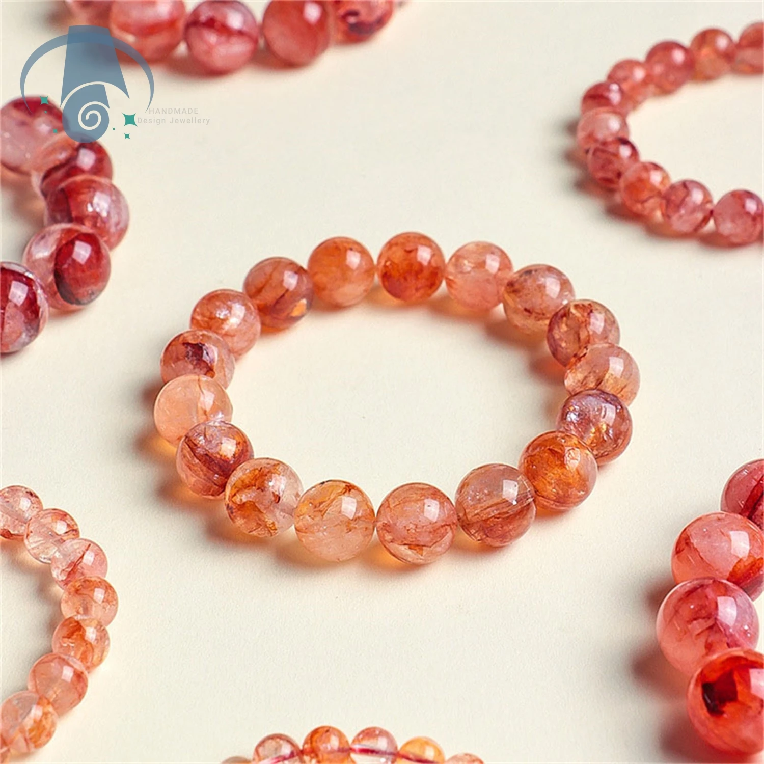

Red Gum Flower Crystal Bracelet Natural Stone Bead Single Loop Phantom Inclusion Handmade Jewelry for Women Girls Wholesale Heal