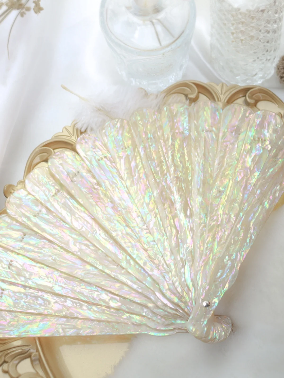 

Dingpin vintage handmade Epoxy snail shell fan Hanfu photo props imitation antique mother shell folding fan