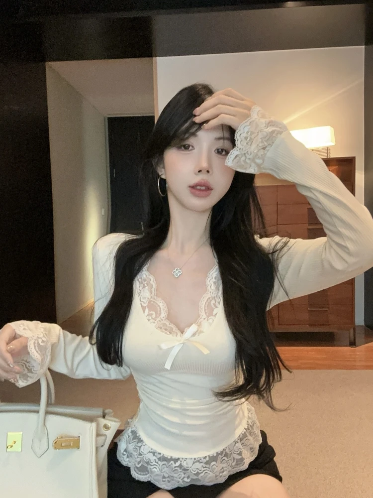 Long Sleeve T-shirts Women Lace Patchwork Designed Aesthetic Clothing Sweet Sexy Girl Y2k Top Skinny Spring Autumn Basic Ins