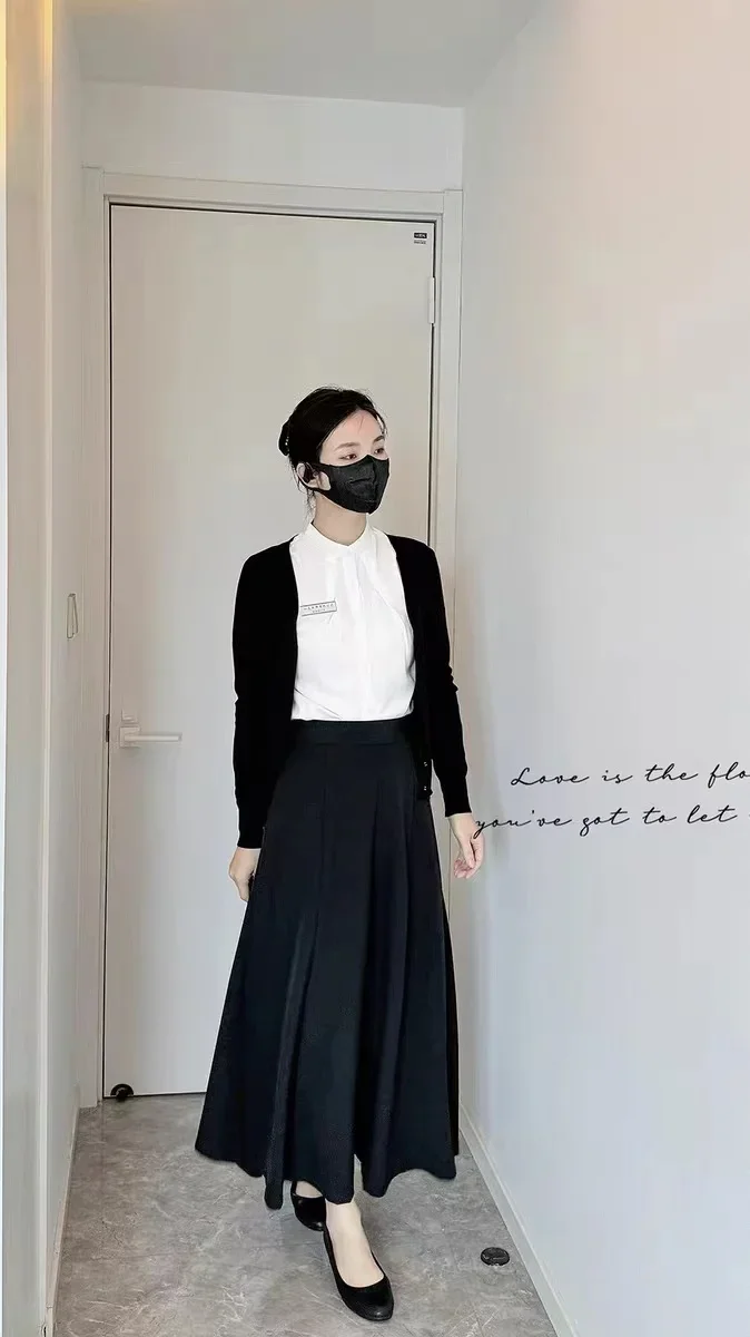 Ensemble uniforme de beauté, chemise cosmétique coréenne + Cardigan + pantalon, jupe, bain de pieds, salopette de SPA, vente en gros, 2024