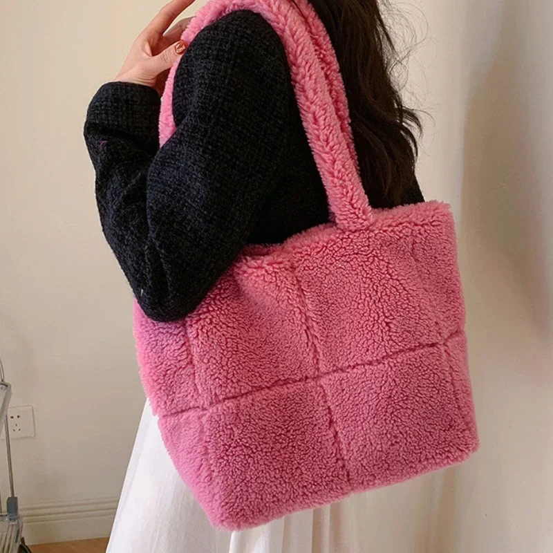 

Повседневная женская сумка из искусственной овечьей шерсти, большая вместительная женская мягкая плюшевая сумка на плечо, однотонные женские меховые сумки
