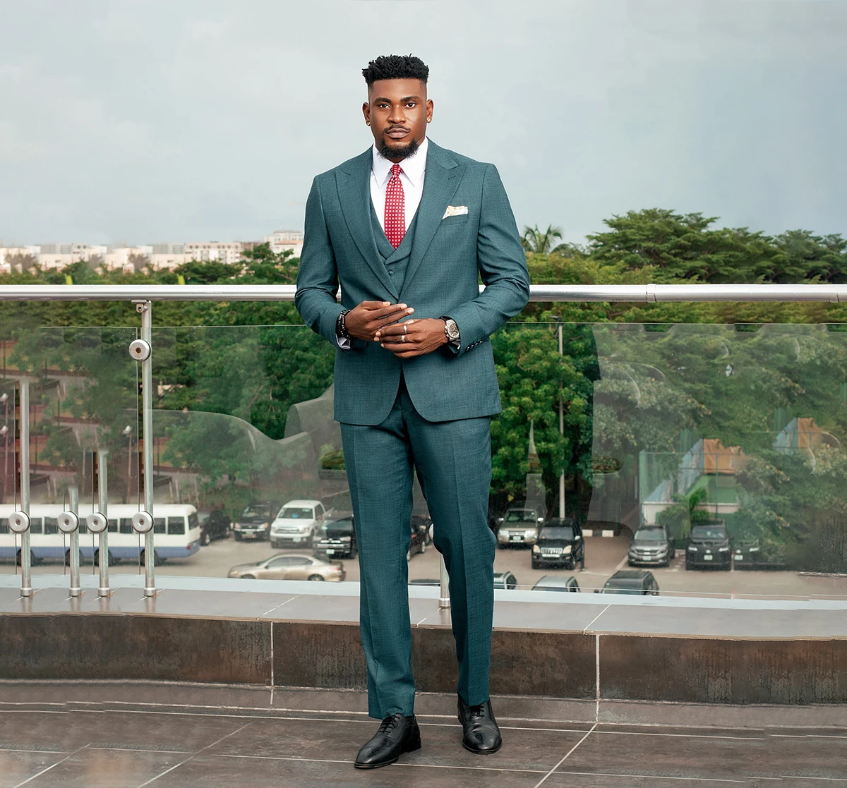 

Green Evening Men's Suit 3 Pieces Peaked Lapel One Single Button Wedding Guest Party Suits Blazer Jacket for Men Customized