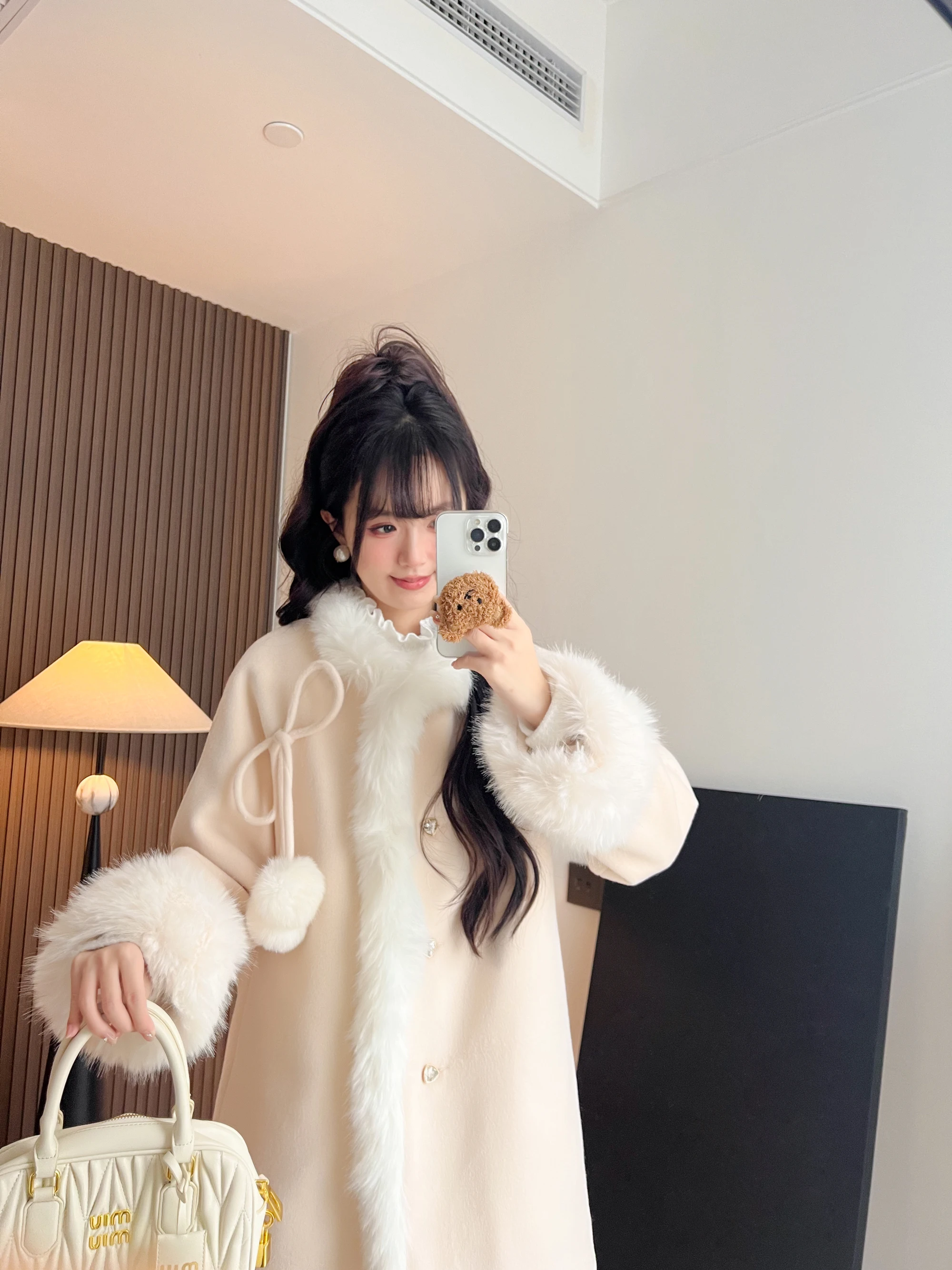 

Модное зимнее пальто с утеплителем и узлом, молодежный стиль, из полиэфирного волокна, длинный рукав, круглый вырез, новый дизайн