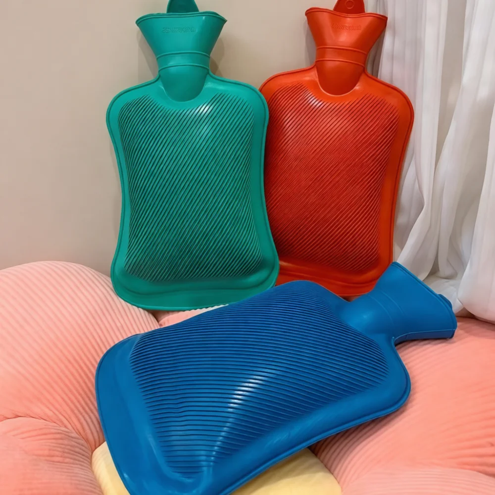 Extra Large Rubber Hot Water Bag Cozy Plush Cover Winter Heating Pad Safe Leakproof Warm Water Bottle For Body Pain Relief