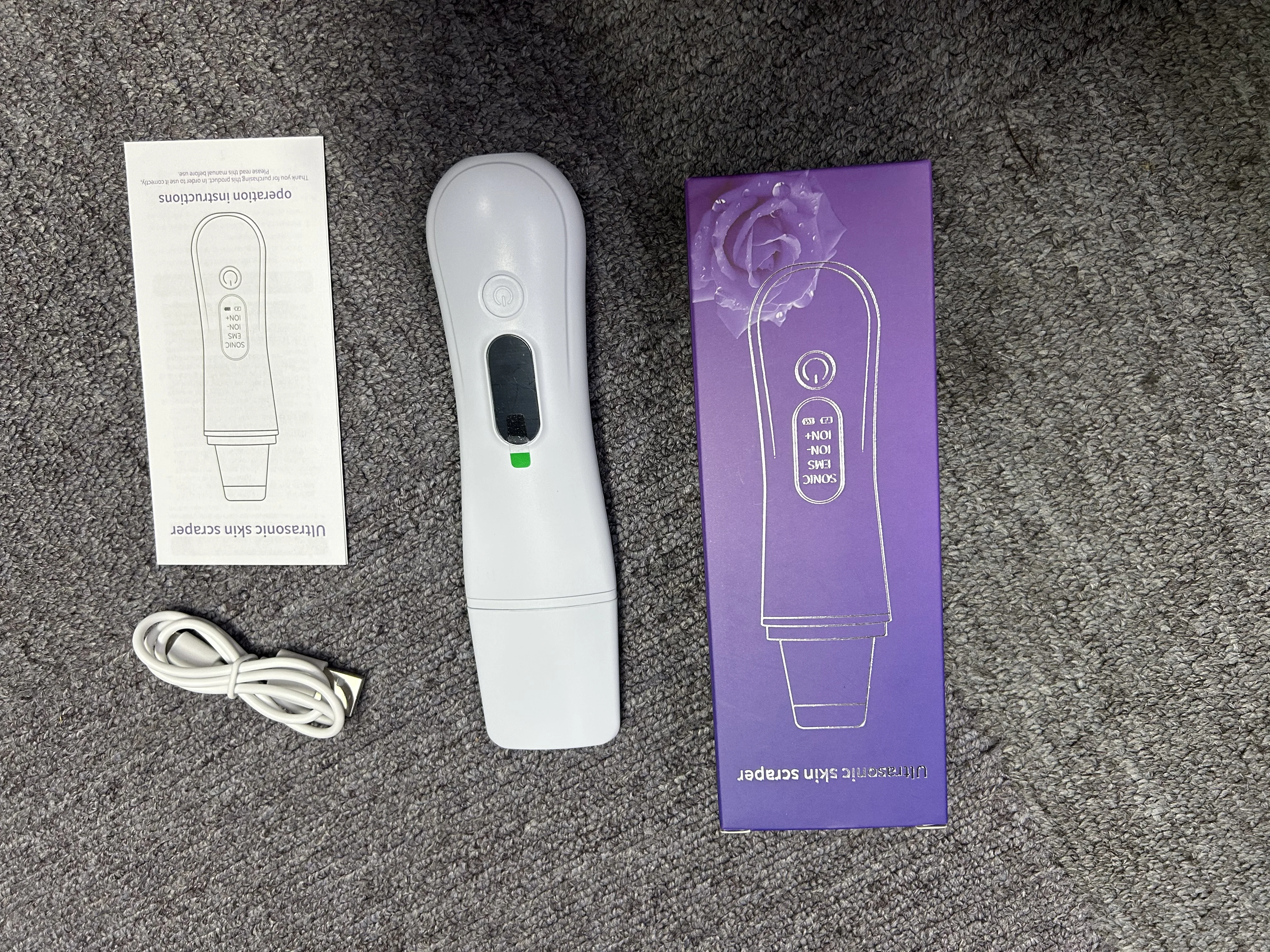 超音波スクラバー電動スキンスクラバースパチュライオンディープフェイスクリーニング4モードフェイシャルリフティングスキンケアピーリングデバイス