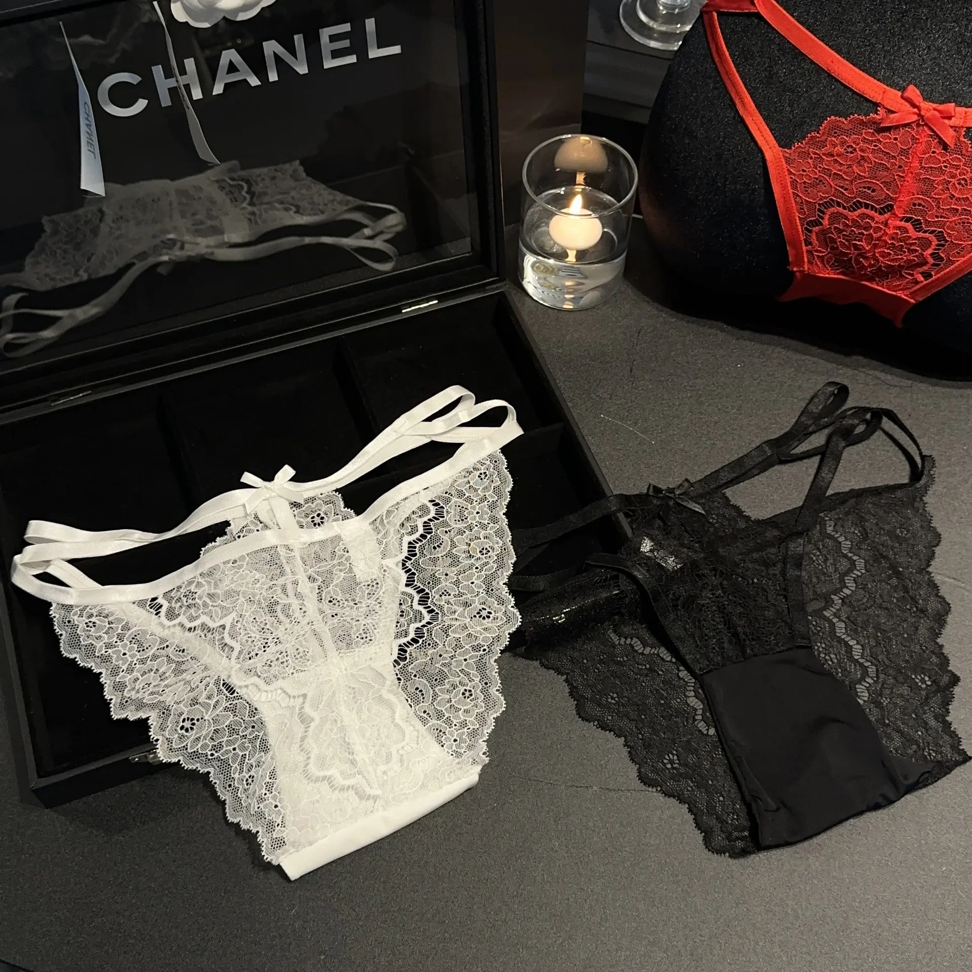 Delicate Embroidery Lace Sexy Women‘s Udnerwear Low Waist Cotton Crotch Hollow Out Panties Thin Soft Seamless Briefs Lingerie