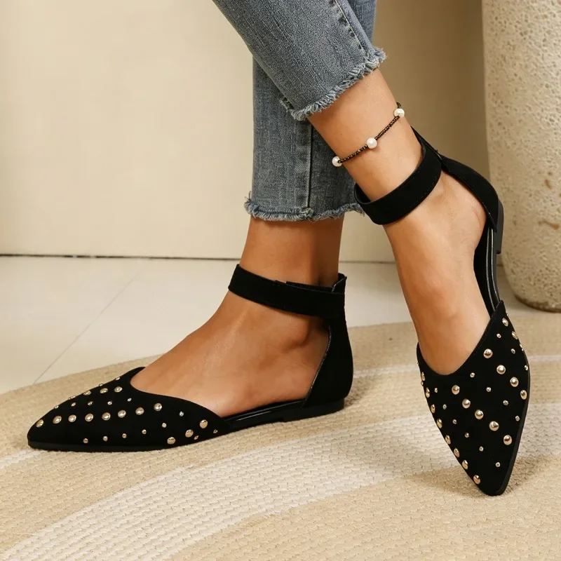 Low Heel Rivet High Heel Women's Suede Shoes with Raised Pointed Tips, 2026 Model