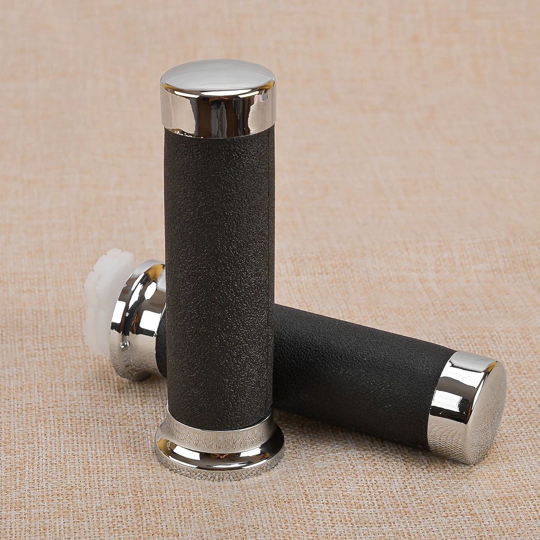 4NK-26241-00-00 4NK-26240-00-00 1 Pair 25mm Handlebar Hand Grips Throttle Tube Fit for Yamaha V Star 650 XVS650 1998-2017